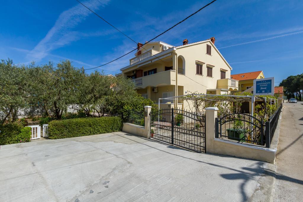 Apartments Branko Zadar Exterior photo